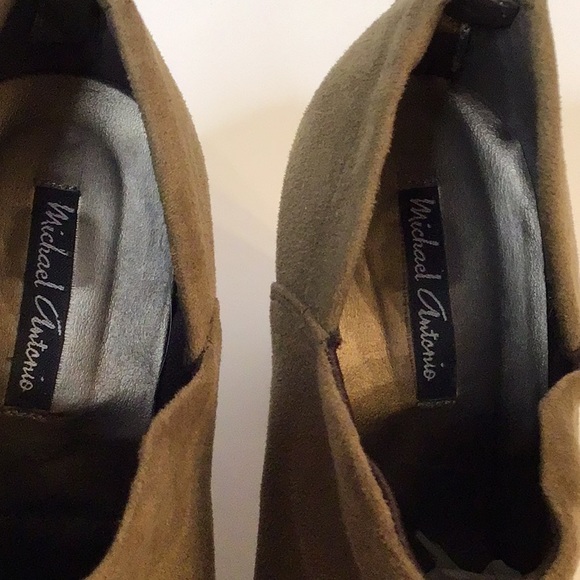 MICHAEL ANTONIO OLIVE GREEN SUEDE ANKLE HEEL BOOTS SZ 8 - Picture 6 of 16